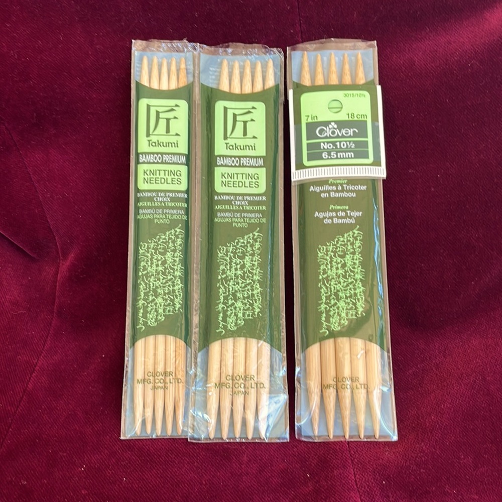 Clover 7” Double Point Knitting Needle Set of 3